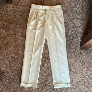 Roundtree and Yorke Mens Dress Pants